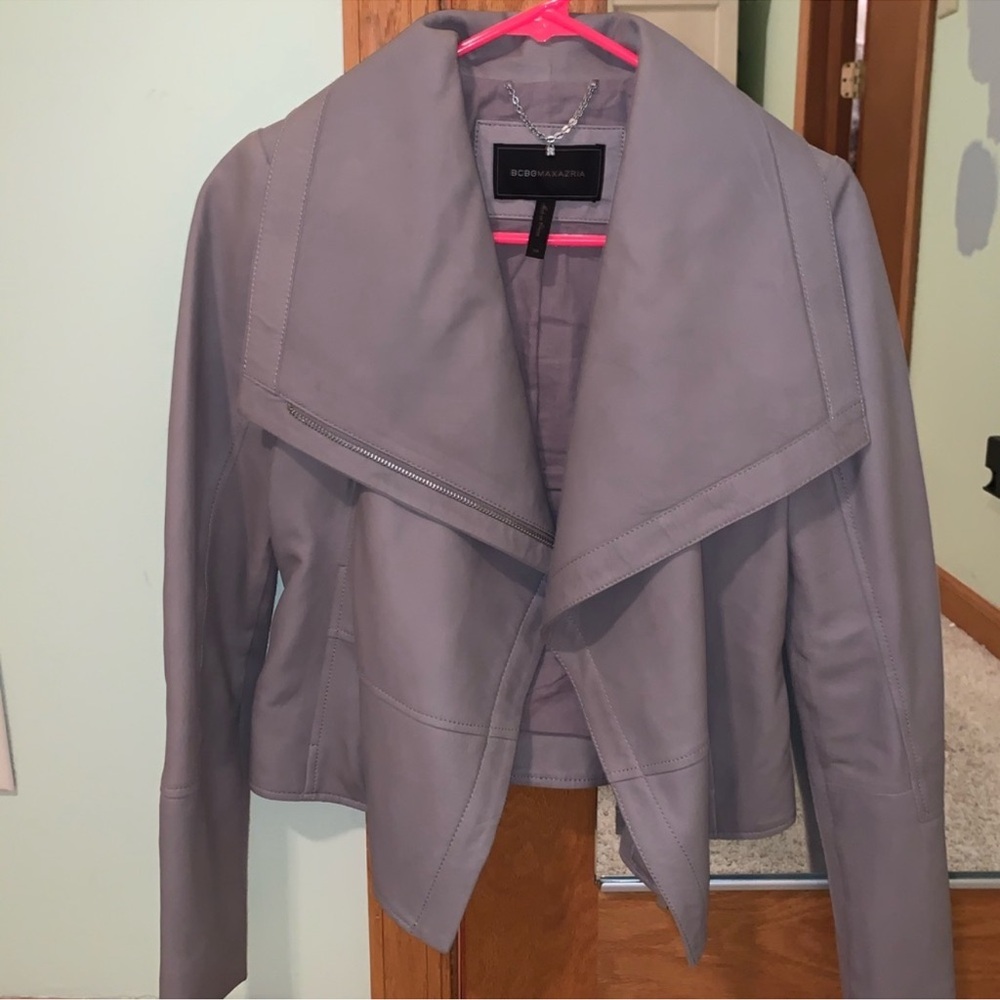 BCBG leather jacket brand new condition size xs